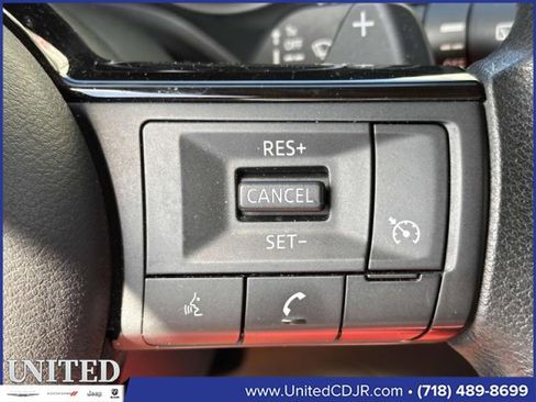 Used 2021 Nissan Rogue S image 24