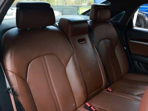 Used 2011 Audi A8 4.2 image 17