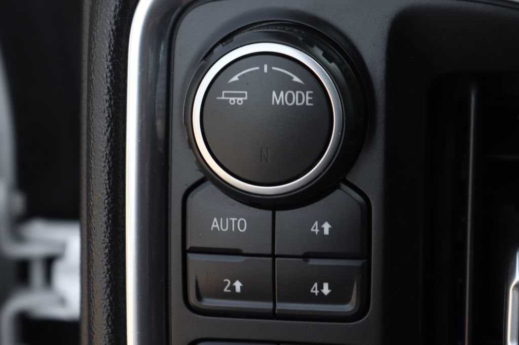 Used 2022 Chevrolet Silverado 2500 LTZ w/ Safety Package AWD/4WD image 27
