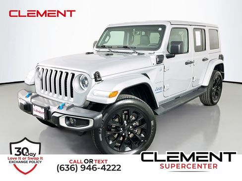 Used 2023 Jeep Wrangler Unlimited Sahara w/ Cold Weather Group AWD/4WD image 1