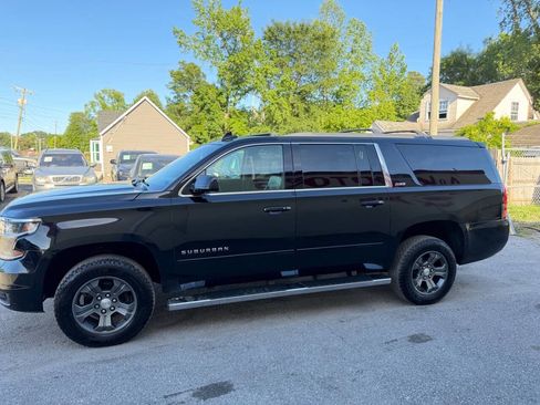 Used 2015 Chevrolet Suburban LT AWD/4WD image 5