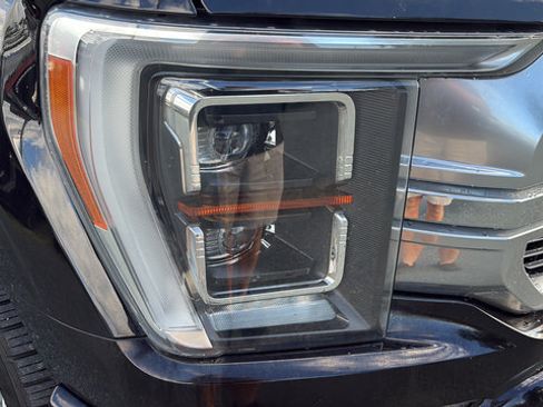 Used 2022 Ford F150 Limited AWD/4WD image 9