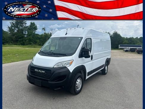 Used 2023 RAM ProMaster 1500 FWD image 1