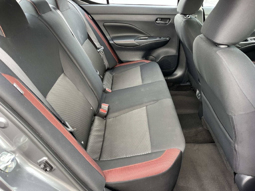 Used 2024 Nissan Versa SR FWD image 21