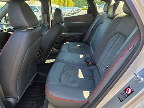 Used 2021 Hyundai Sonata SEL Plus w/ Tech Package FWD image 17