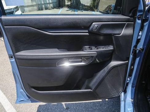 Used 2025 Ford Ranger XLT w/ Black Appearance Package RWD image 20
