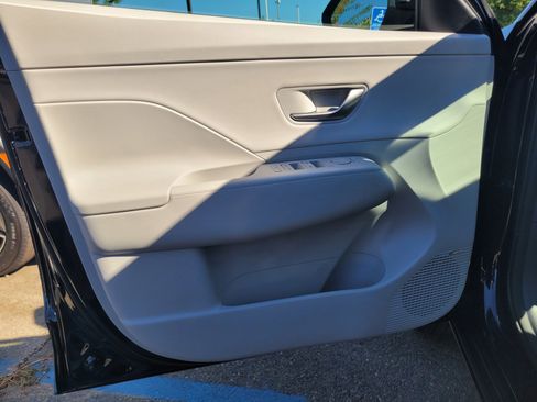 New 2026 Hyundai Kona Limited image 17