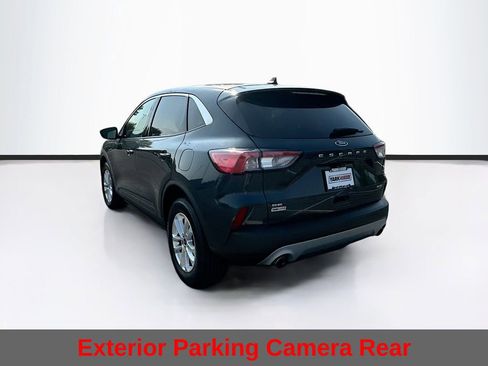 Used 2022 Ford Escape SE image 8