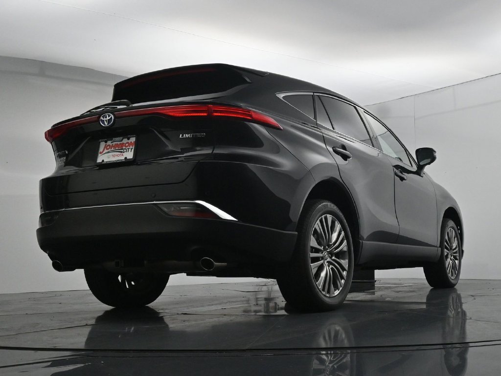 Used 2023 Toyota Venza Limited AWD/4WD image 36