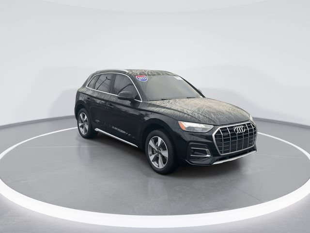 Used 2023 Audi Q5 2.0T Premium w/ Convenience Package AWD/4WD image 1