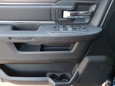 Used 2022 RAM 1500 Classic Warlock image 12