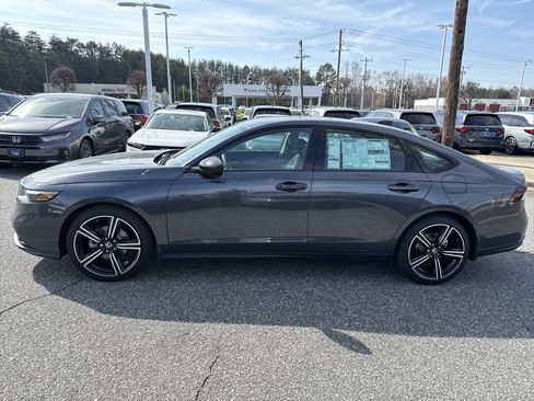 New 2026 Honda Accord SE image 6