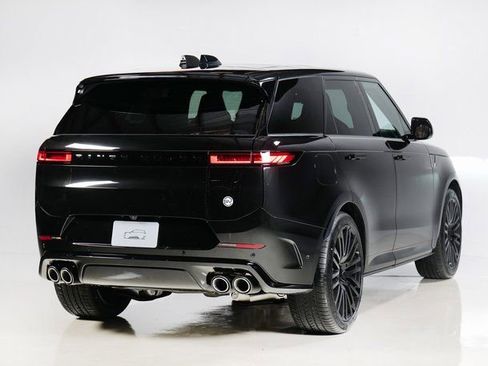 New 2026 Land Rover Range Rover Sport image 2