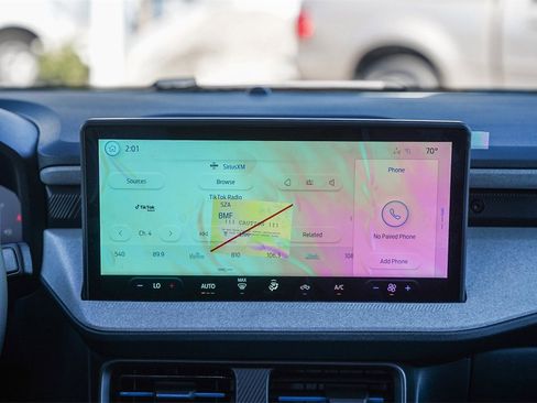 Used 2025 Ford Maverick XLT w/ 4K Tow Package image 16