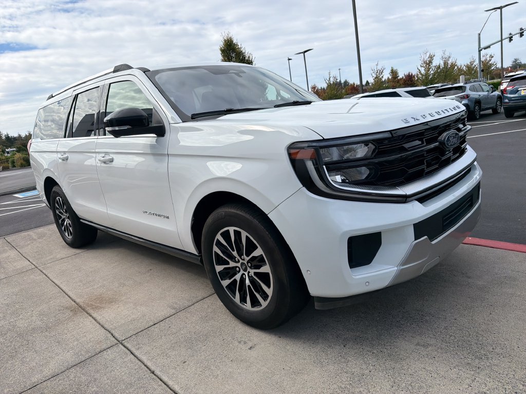 Used 2025 Ford Expedition Max Platinum AWD/4WD image 6