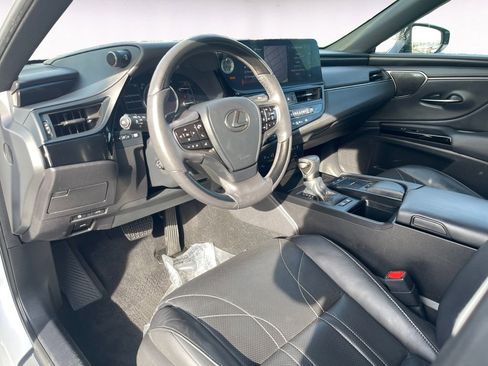 Used 2022 Lexus ES 300h 300h Luxury image 10