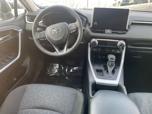 Used 2025 Toyota RAV4 XLE w/ Weather Package image 34