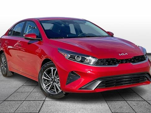 Certified 2024 Kia Forte LXS w/ LXS Technology Package image 2