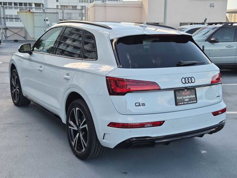 Certified 2025 Audi Q5 2.0T Premium Plus image 4