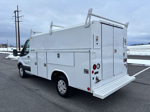 Used 2016 Ford Transit 250 138 w/ Interior Upgrade Package image 8