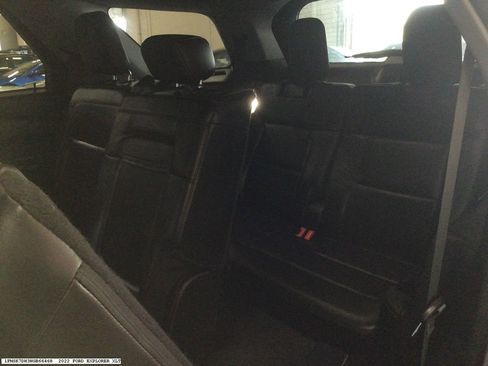 Used 2022 Ford Explorer XLT w/ Equipment Group 202A RWD image 10