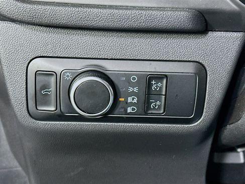 Used 2024 Ford Escape ST-Line w/ Cold Weather Package image 17