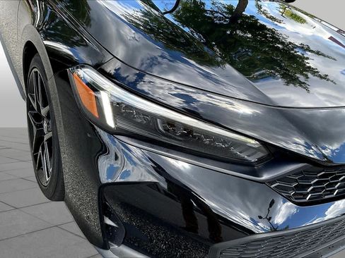 Used 2025 Honda Civic Sport image 27