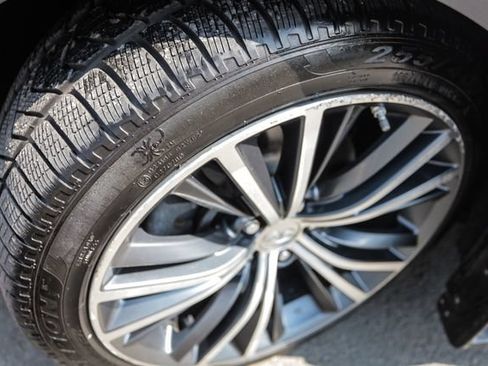 Used 2017 INFINITI Q60 3.0t w/ Premium Plus Package 3.0T AWD/4WD image 62