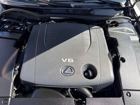 Used 2008 Lexus IS 250 w/ Premium Pkg RWD image 29