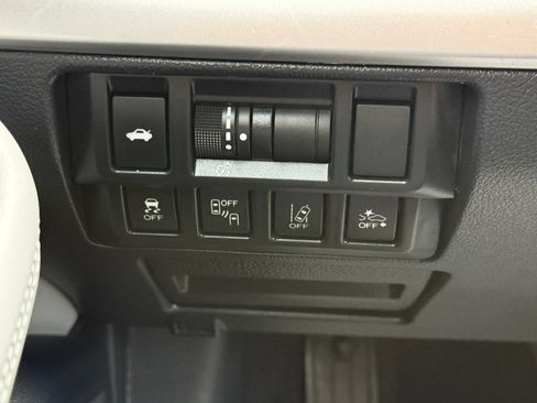 Used 2019 Subaru Legacy 2.5i Limited AWD/4WD image 40