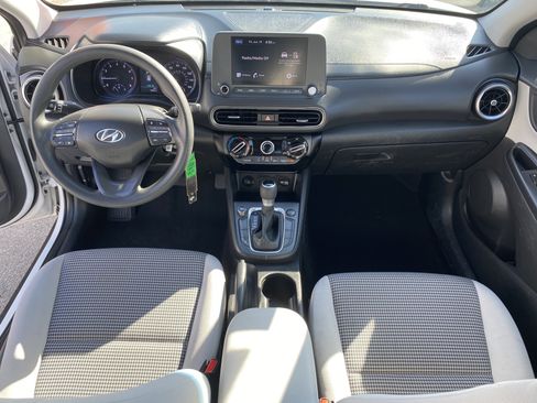 Used 2023 Hyundai Kona SE FWD image 19