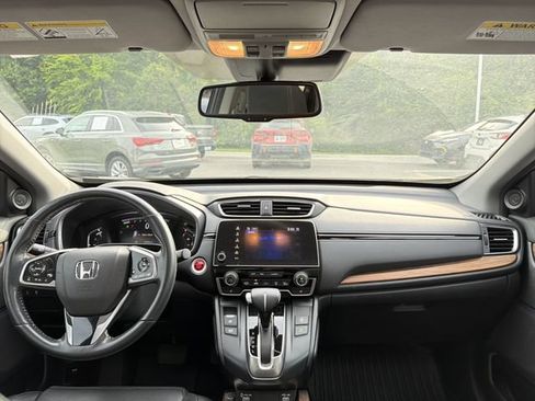 Used 2021 Honda CR-V Touring image 17