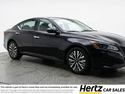 Used 2025 Nissan Altima 2.5 SV