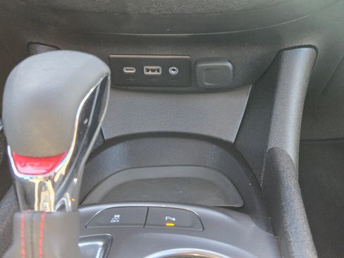 Used 2025 Chevrolet Malibu RS image 15