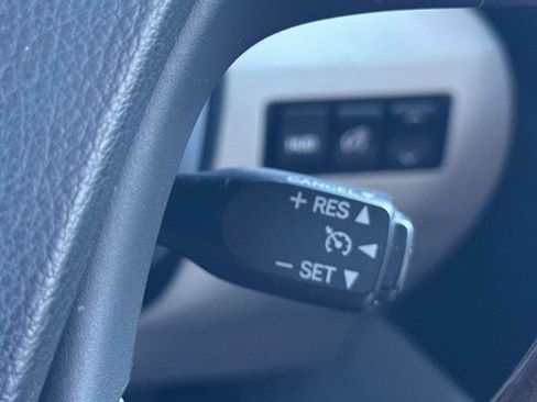 Used 2011 Lexus RX 350 2WD w/ Luxury Pkg image 18