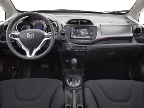 Used 2013 Honda Fit image 4