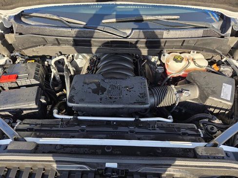 Used 2021 Chevrolet Silverado 1500 High Country w/ Technology Package image 25