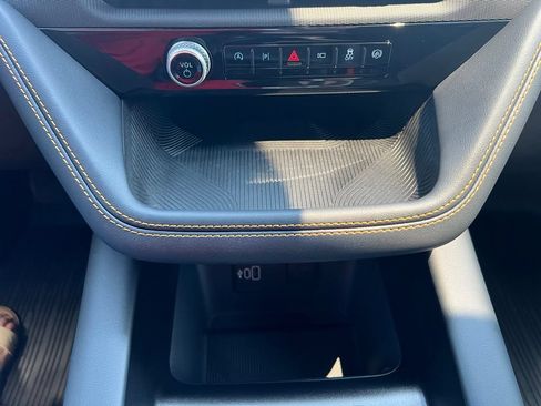 Used 2026 Ford Explorer Tremor w/ Tremor Convenience Package AWD/4WD image 30