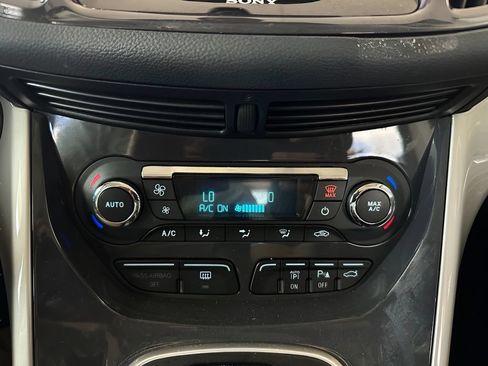 Used 2013 Ford Escape SEL FWD image 14