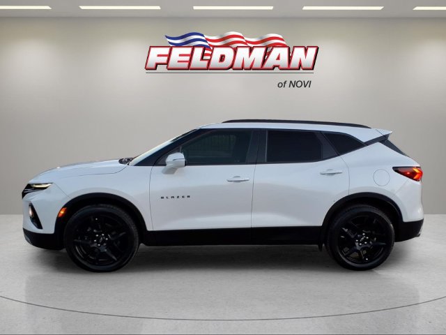 Used 2021 Chevrolet Blazer LT FWD image 2