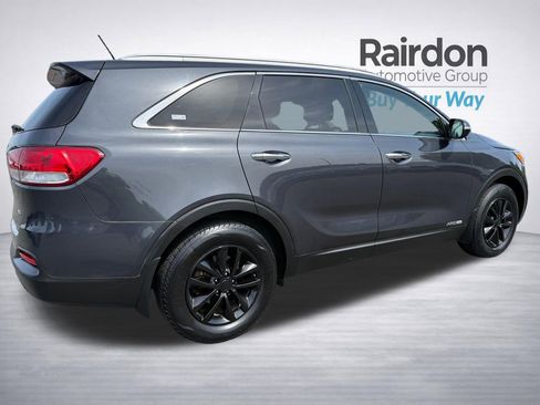 Used 2018 Kia Sorento LX AWD/4WD image 8