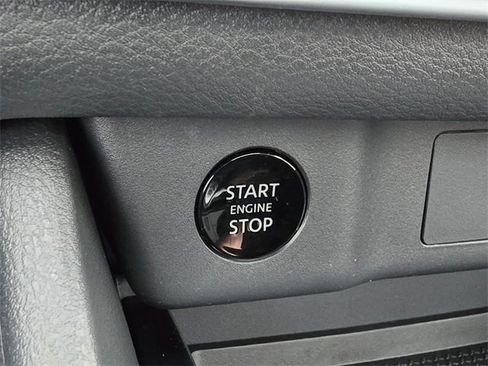 New 2026 Nissan Rogue SV image 25