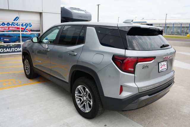 Used 2025 GMC Terrain Elevation AWD/4WD image 34