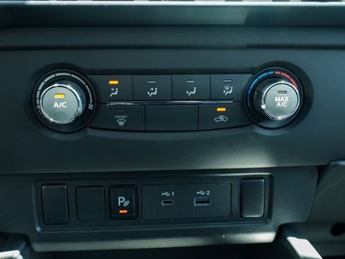 New 2025 Nissan Frontier SV image 16