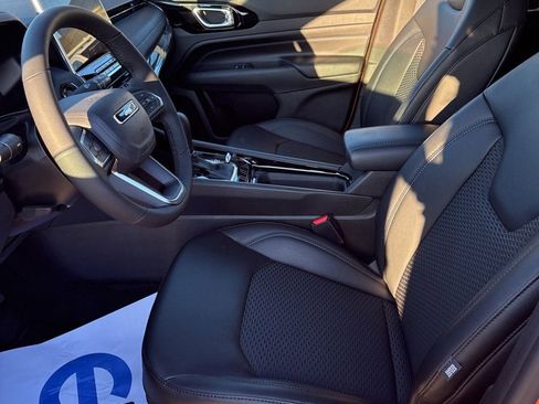 New 2026 Jeep Compass Latitude image 10