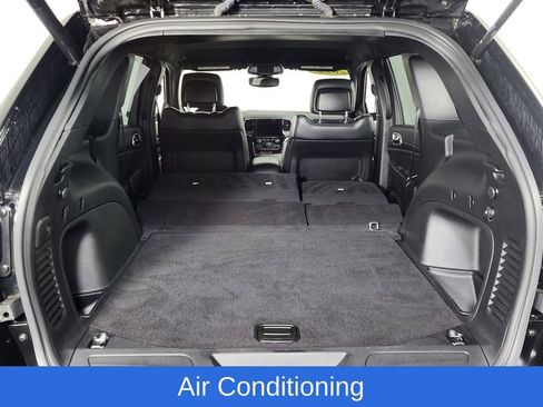 Used 2022 Jeep Grand Cherokee Laredo X image 12