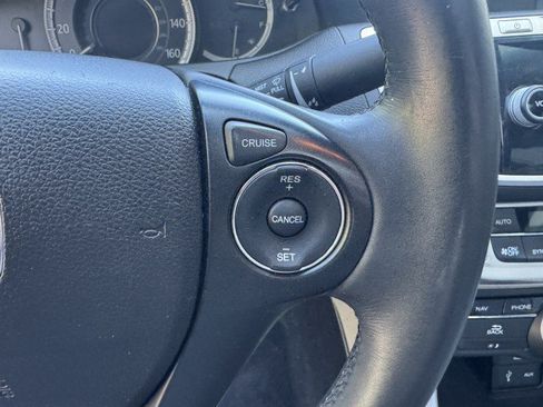 Used 2015 Honda Accord EX-L image 24