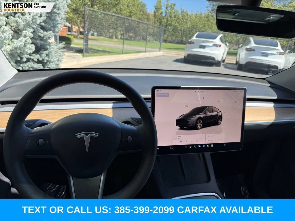 Used 2023 Tesla Model Y Long Range AWD/4WD image 18