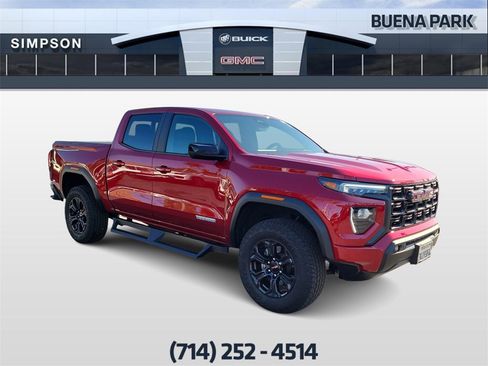 Used 2025 GMC Canyon Elevation w/ Convenience Package image 2