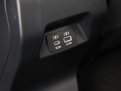 Certified 2025 Subaru Crosstrek 2.0i Premium AWD/4WD image 17